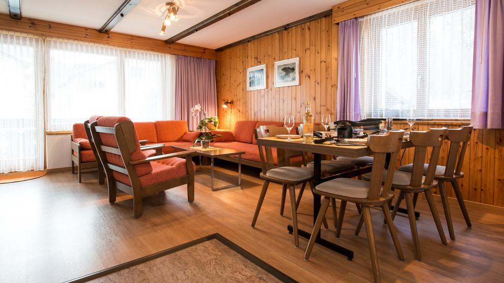 Haus Alba Lägenhet Saas-Almagell Rum bild