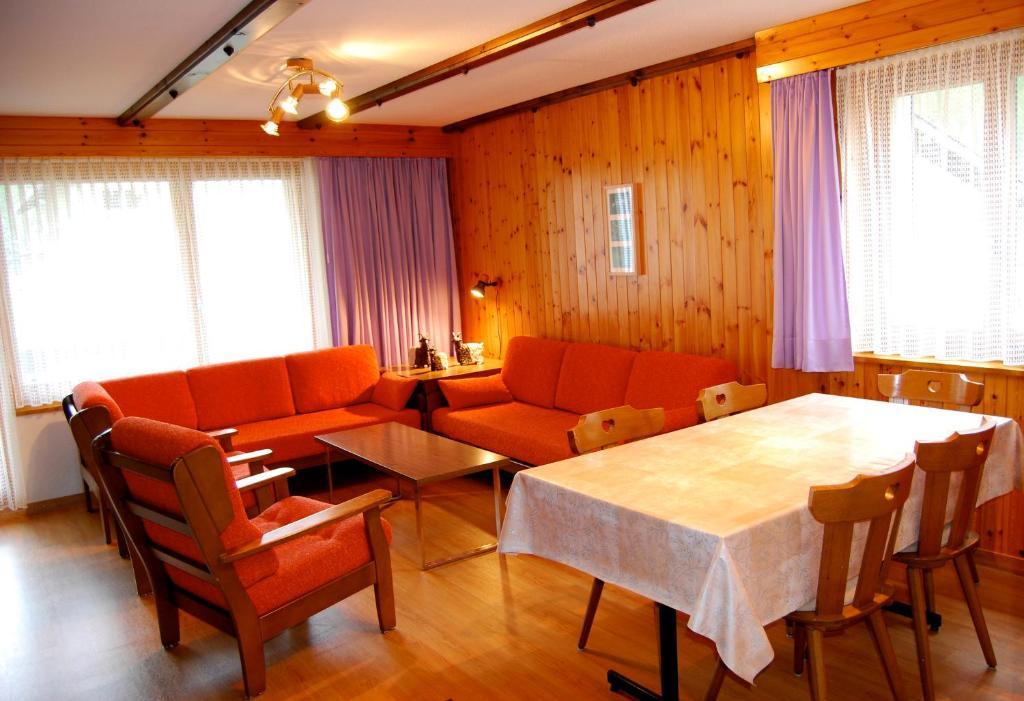 Haus Alba Lägenhet Saas-Almagell Rum bild